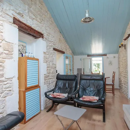 Maison La Couarde-Sur-Mer, 3 Pieces, 4 Personnes - Fr-1-258-130